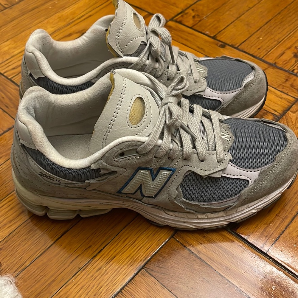 2002R ‘Protection Pack - Mirage Gray’